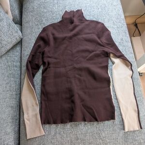 🤎 Trendy Chocolate Brown Knit Top 🤎